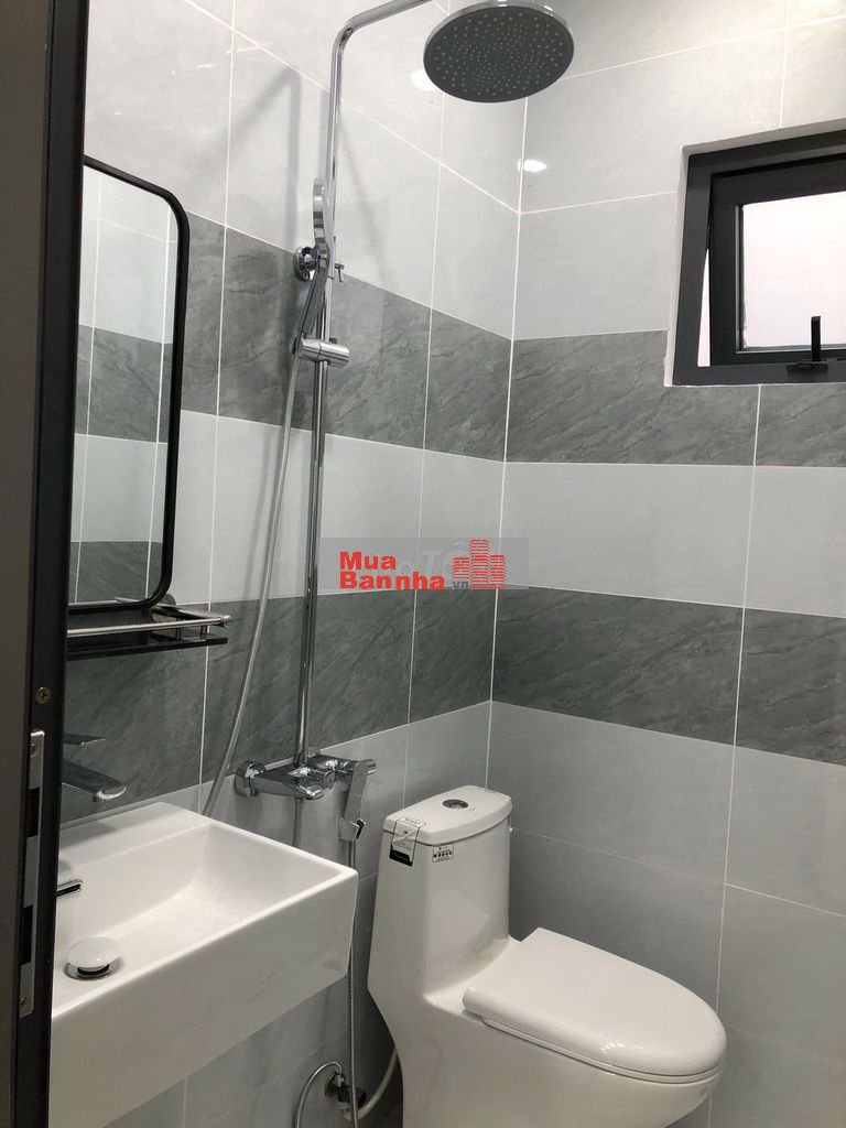 Bán nhà 1 trệt 1 lầu 3PN đường Man Thiện. Thủ Đức