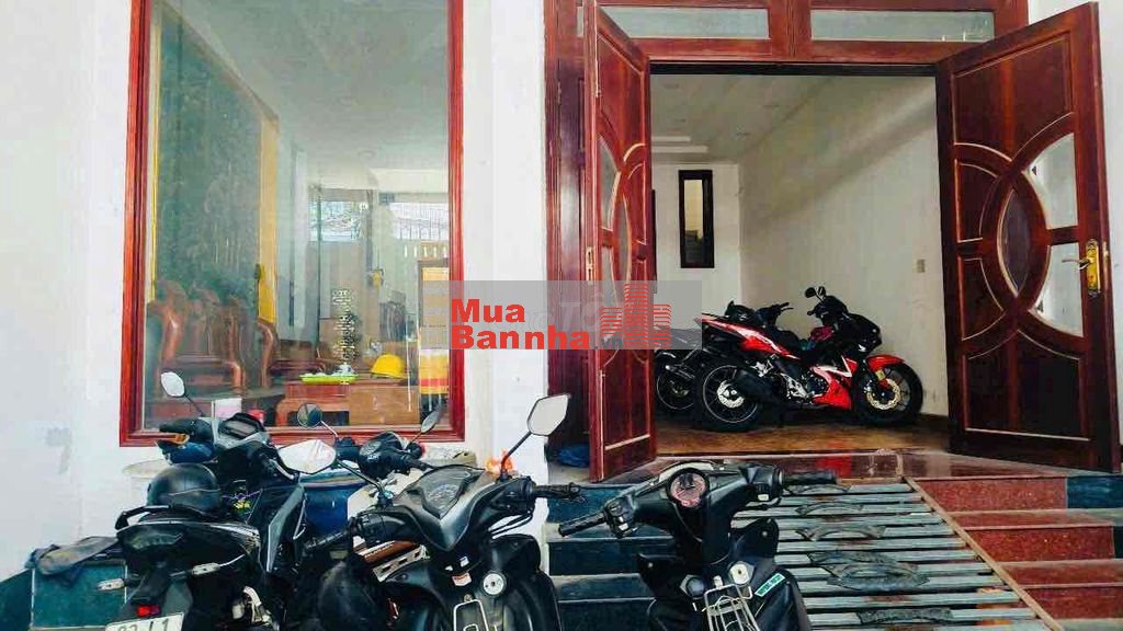 Bán nhà HXH 1 Trệt, 3 lầu đường 61, Phước Long B, Dt: 118m2/15.8 Tỷ