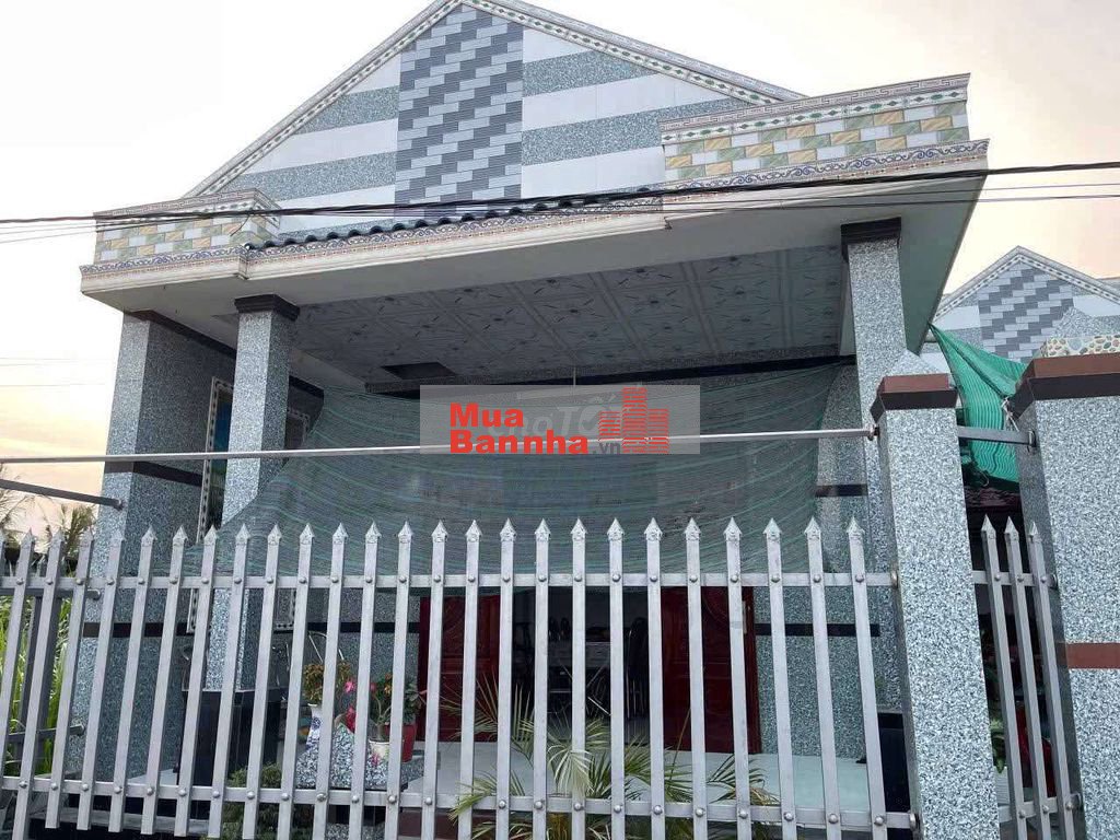 Bán Gấp Nhà Đẹp Nóc Thái còn mới, xã Thành Công, Gò Công Tây, TG