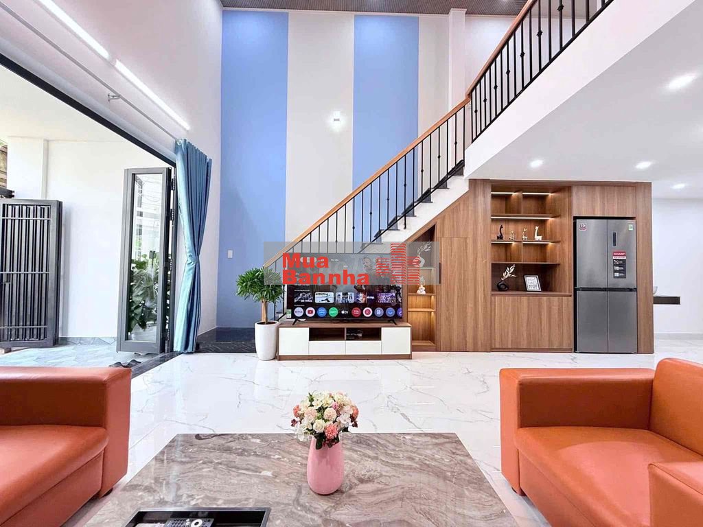 bán nhà 2 tầng full nội thất dt khủng kiệt Trần Xuân Lê