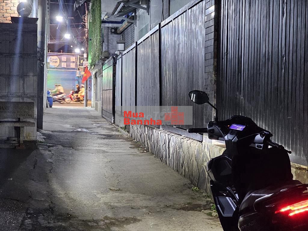 118m2 nhà 2 tầng cách 30m MT nguyễn duy trinh q2.Ngang 5m hxh 8,4 tỷ