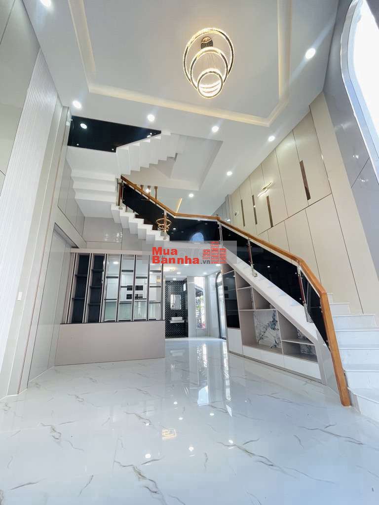 Bán Nhà Lô Góc 100m2 Ngang 8m Mới Xây 4 Tầng HXH Nguyễn Ảnh Thủ Q12