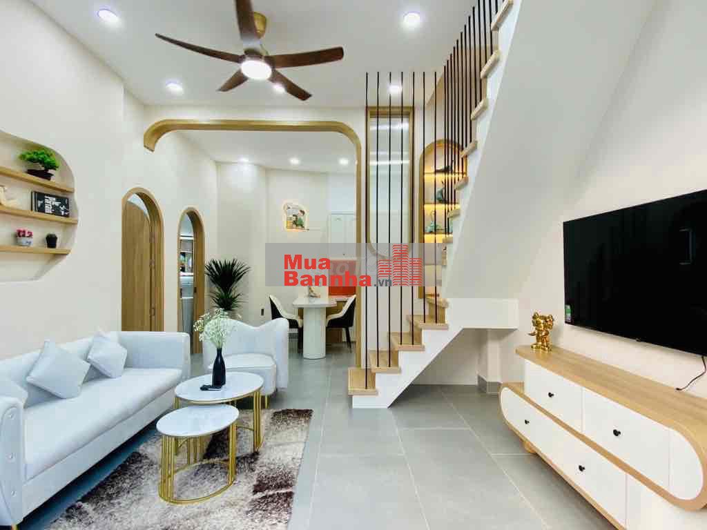 PHAN HUY ÍCH -KẾ UBND - NGANG 7M CỰC THOÁNG - DtT: 43M2, GIÁ: 4 TY 779