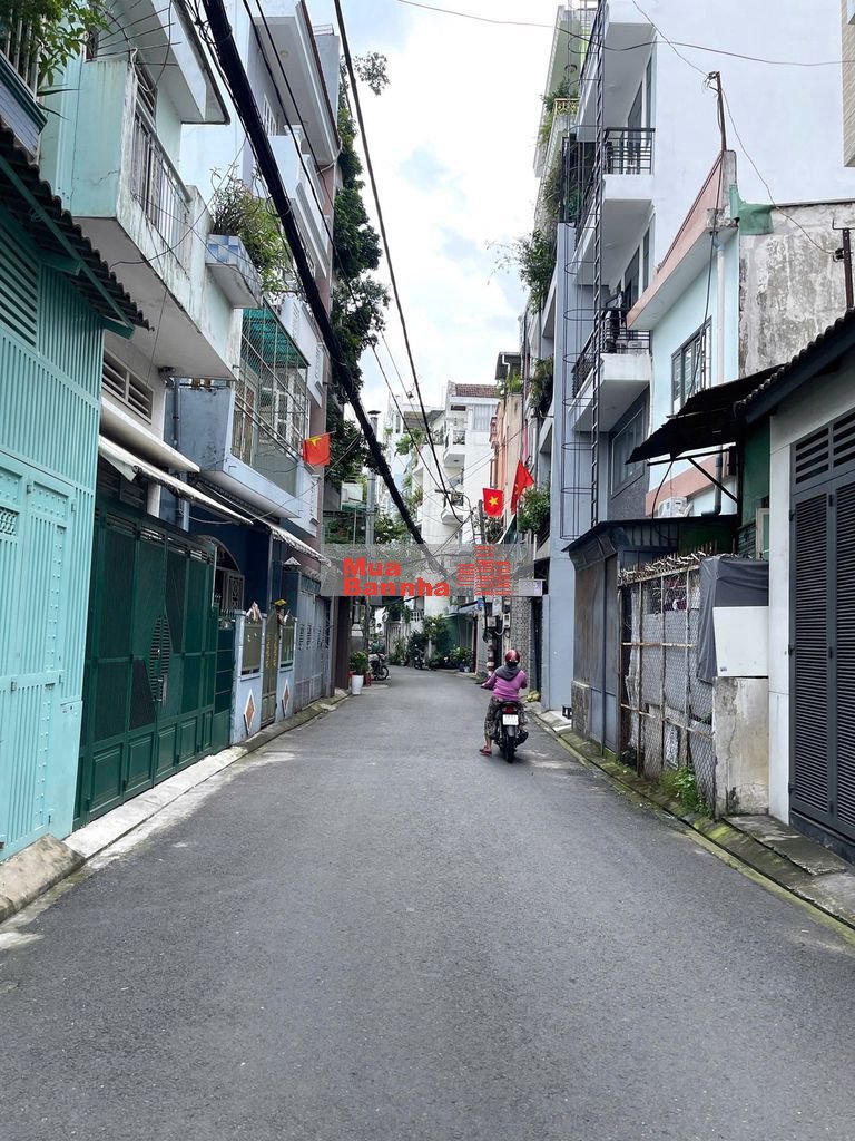 SIÊU PHẨM CHDV NỞ HẬU - MT PHÙNG VĂN CUNG - 4 TẦNG 5PN/5WC - 6,X TỶ