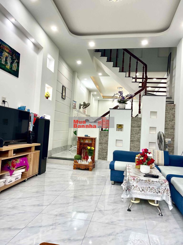 Nhà Mới 2 Lầu hẻm 66A đường Nguyễn Văn Cừ, Tp Cần Thơ