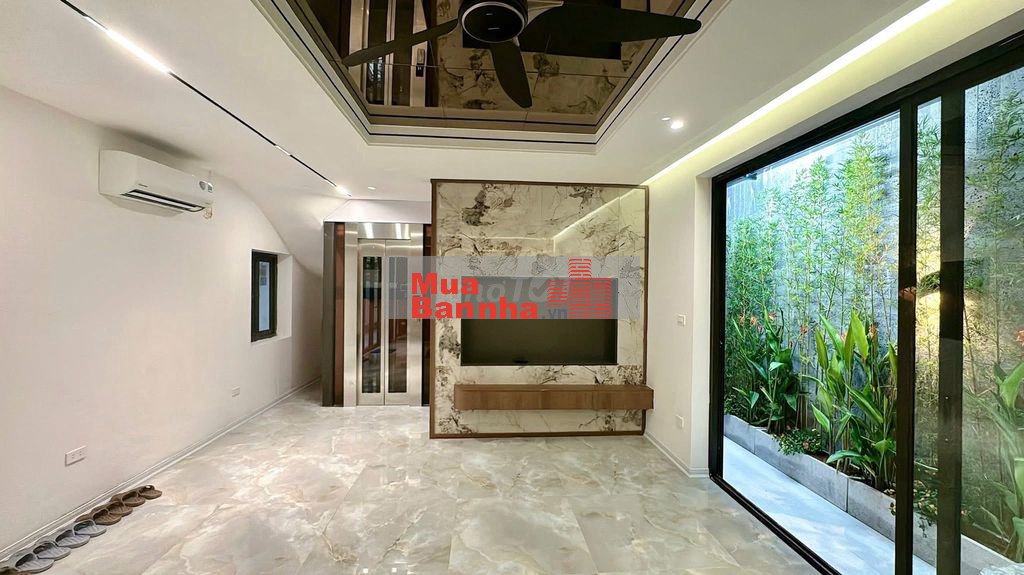 Đội Cấn ngõ nông, 50m ôtô, kinh doanh, 2 thoáng, thang máy, xây mới