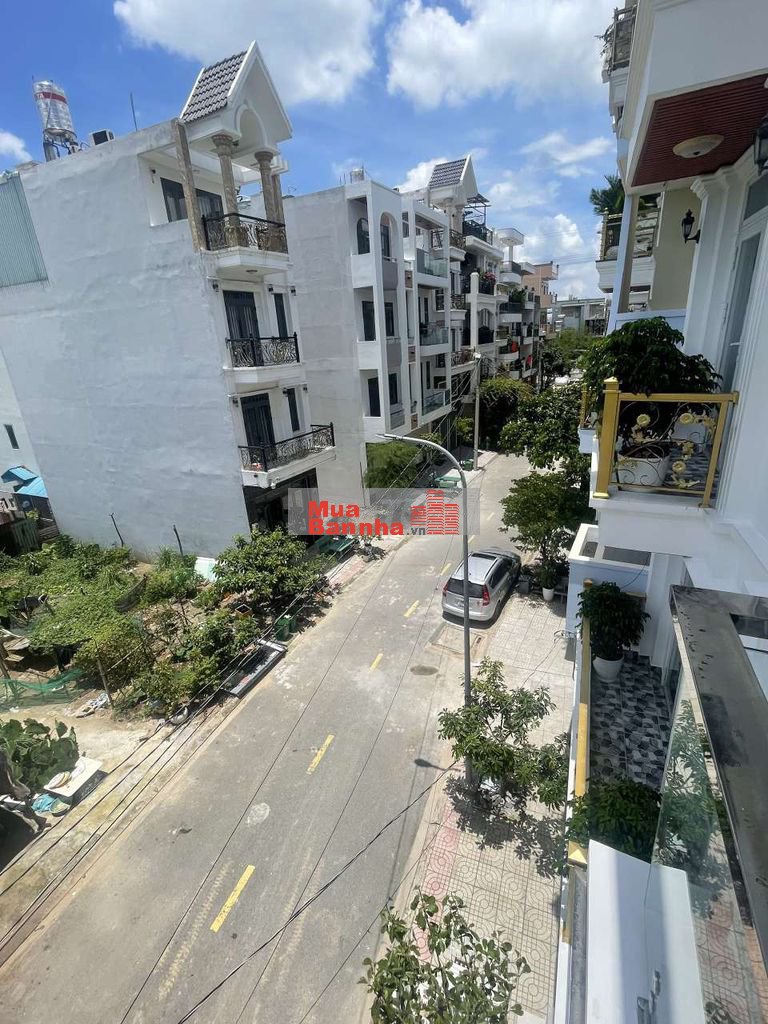 BÁN GẤP NHÀ 4 TẦNG "VÀNG" – HẺM XE HƠI– NGUYỄN VĂN QUÁ, Q.12-RẺ 5 TỶ 7