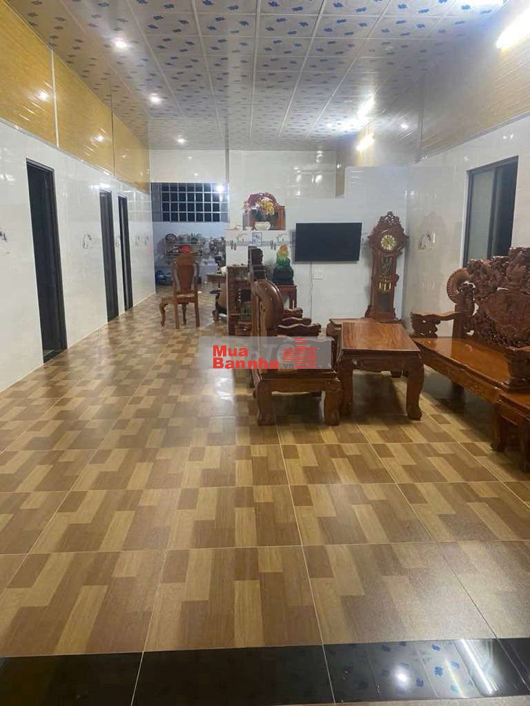 BÁN NHÀ MẶT TIỀN