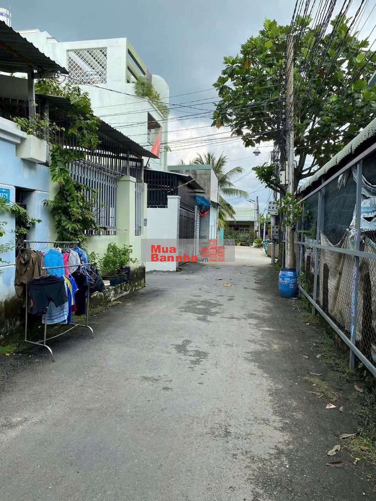 Nhà gần UBND Bình Nhâm Đường ô tô