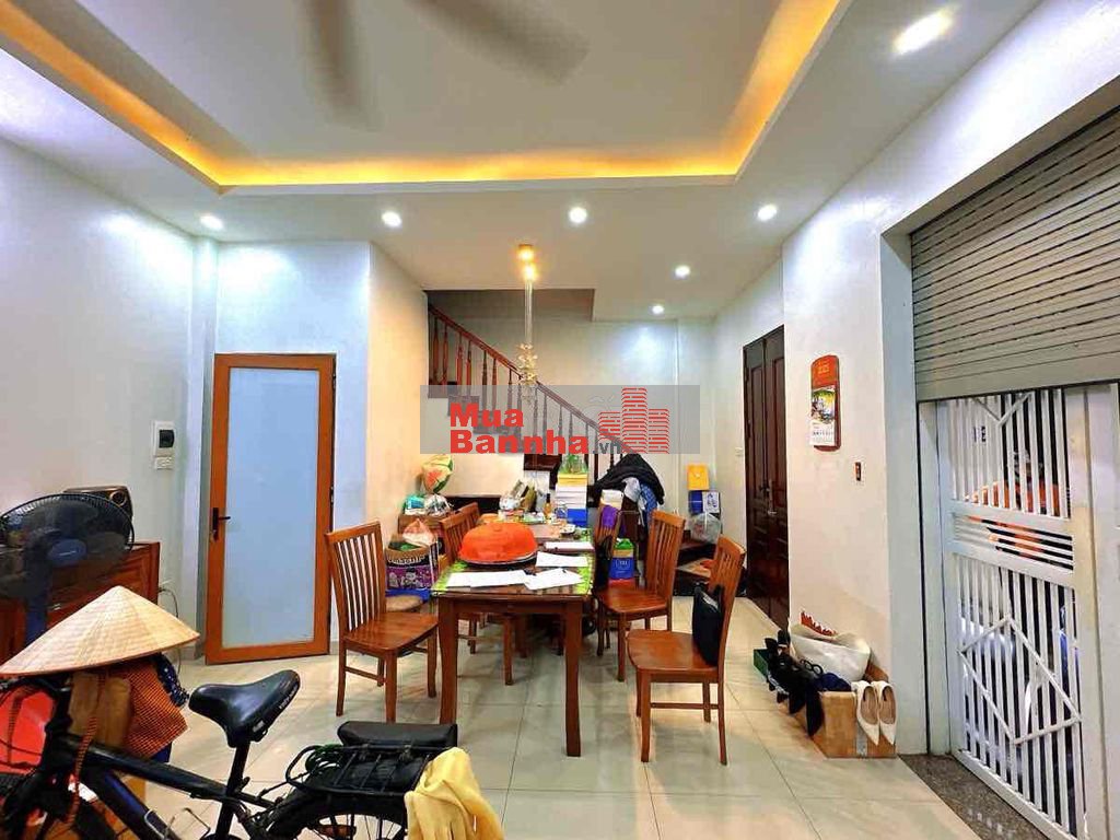 VUÔNG! Nhà Ngọc Hà 2 thoáng, 50m ô tô tránh, ngõ thông 3gác 36m2*5T