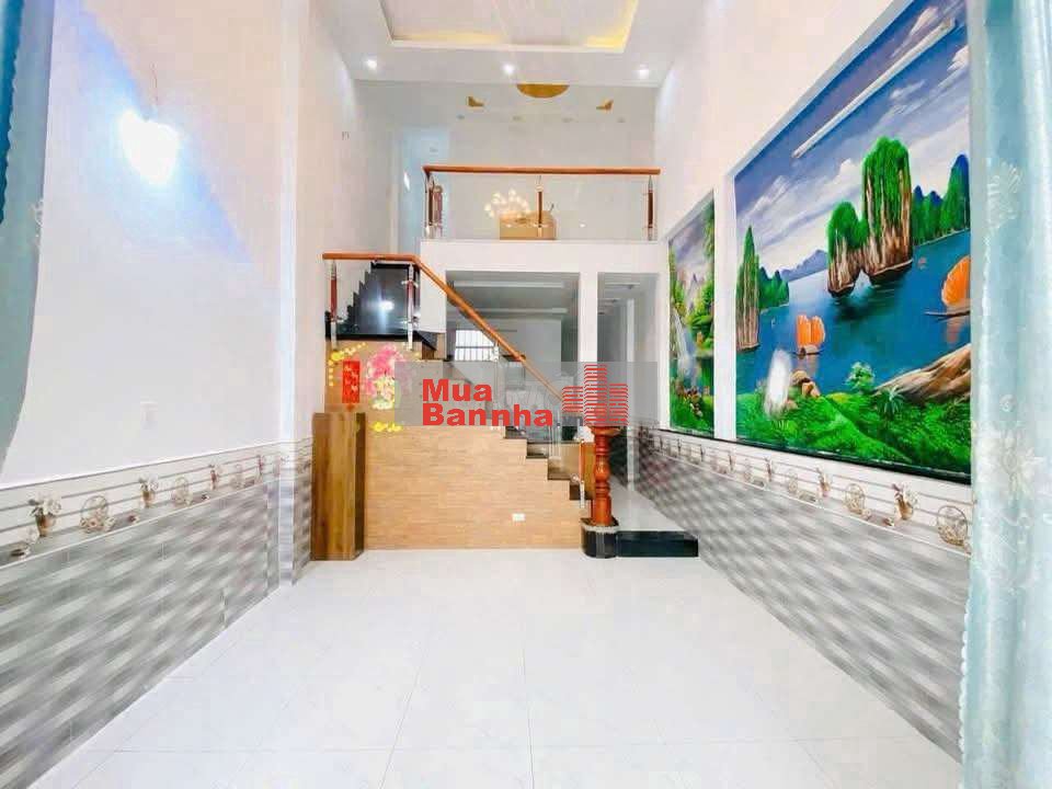 Nhà gác lửng 76m2 ngay ttyt Dĩ An Bình Dương