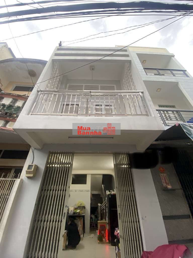 Nhà Bán Đường Phong Phú Q8
,DT: 21m2 (3,3×7m) 3 tầng 3 PN 3WC
