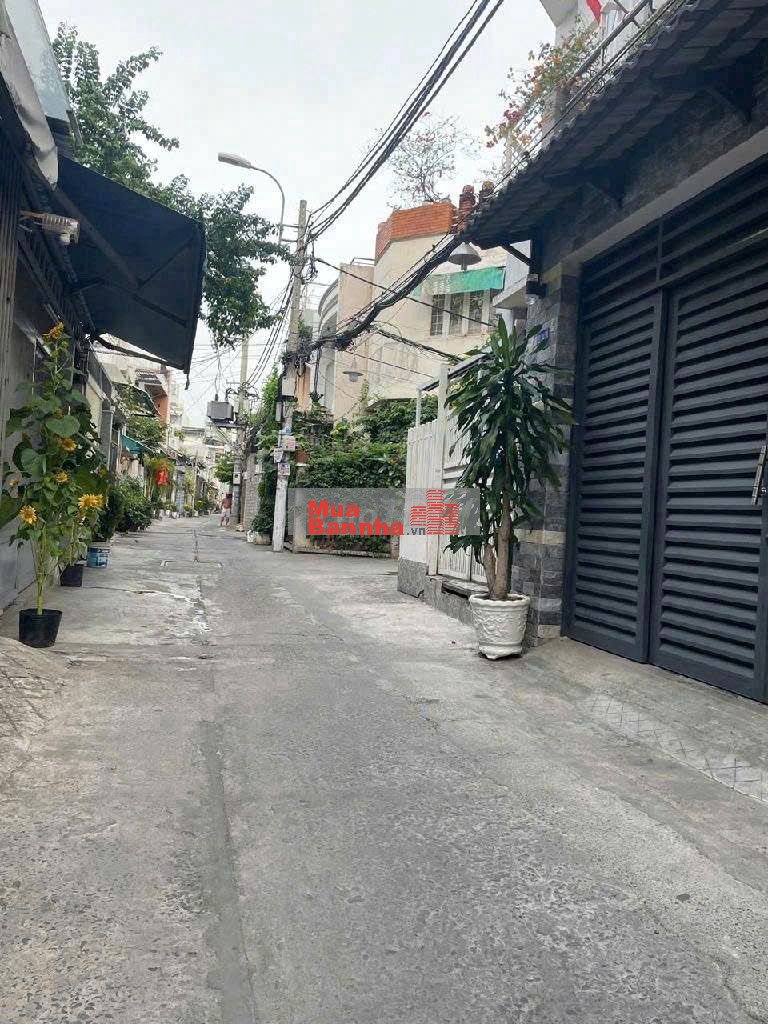 Nhà 2 tầng ST hẻm xe hơi 44 Bùi Văn Ba Quận 7. 5,5*23, chỉ 10,3 tỷ.