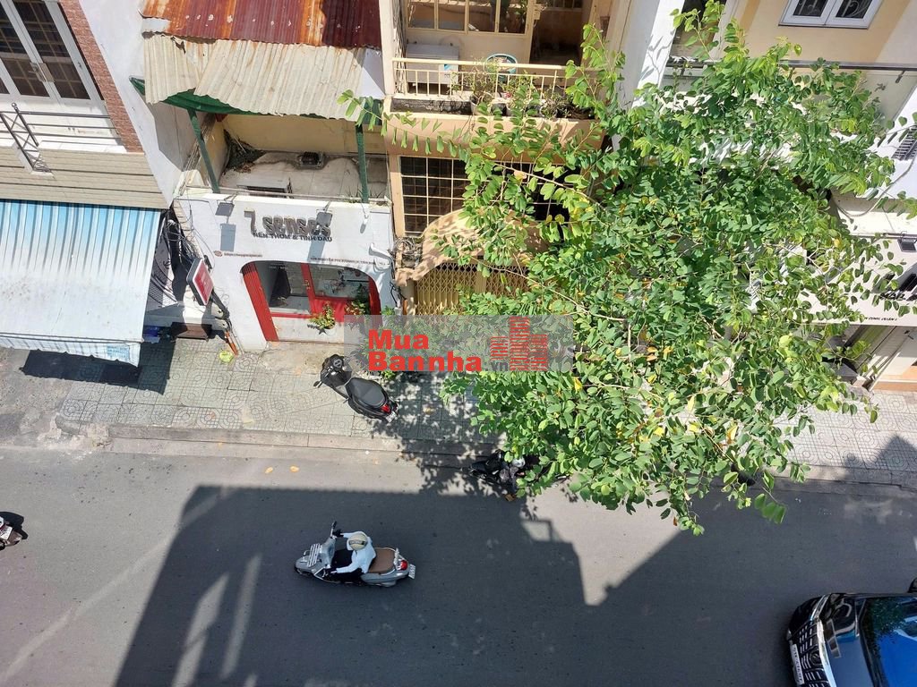 Mặt tiền Q1 kinh doanh sầm uất dt 5x6m nhà 4 tầng giá chỉ 13,8 tỷ TL