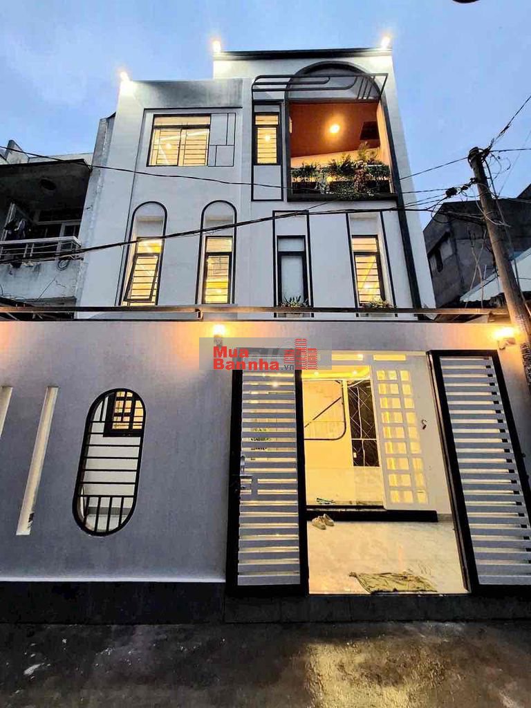 Nhà Thạnh Xuân 43, Gần Trường CDDL, DT 6,8 x 10, hẻm xe hơi, 5,15Tỷ TL