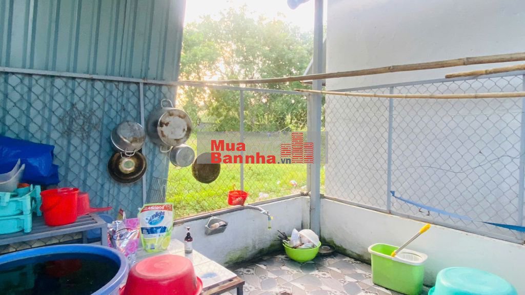 Bán nhà mới xây Tân Phước - TX LaGi gái rẻ 1 tỷ, cách Biển 1.2Km sổ