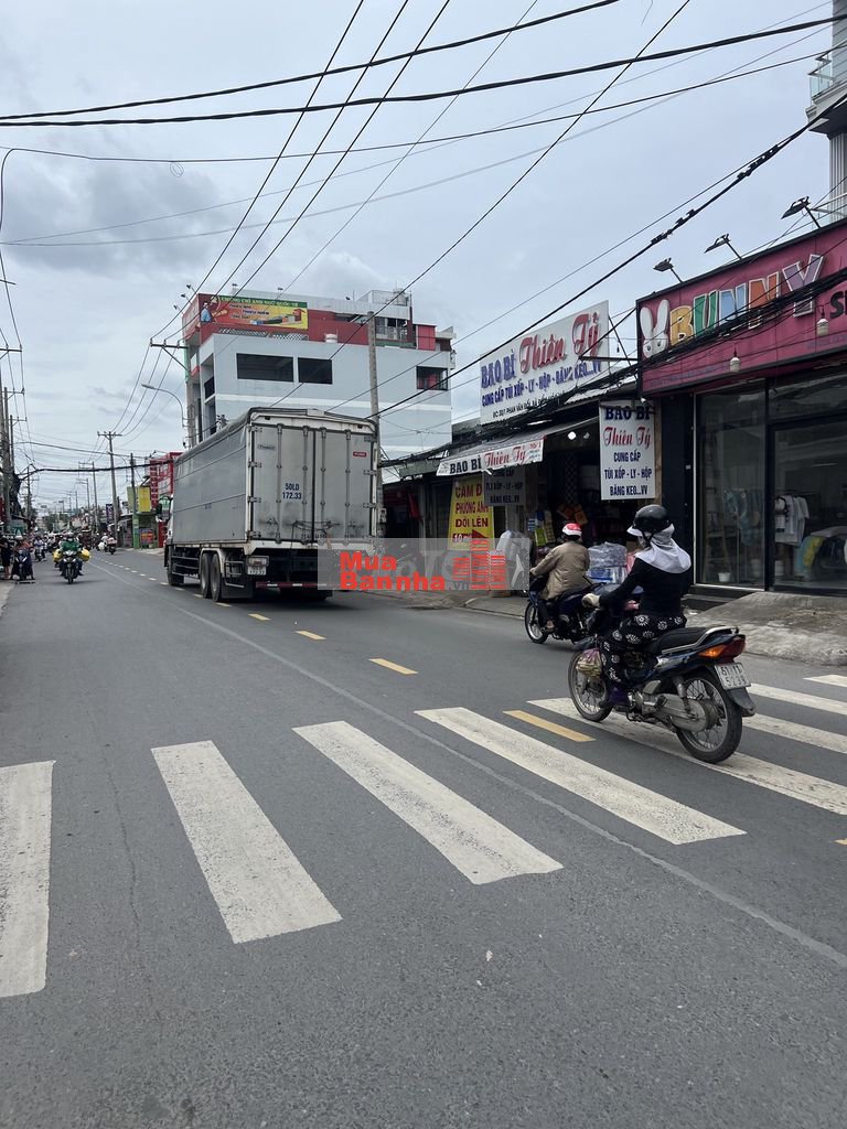 Bán nhà Đường Nội Bộ Tây Thạnh DT 10M x 28M đường nhựa 12M