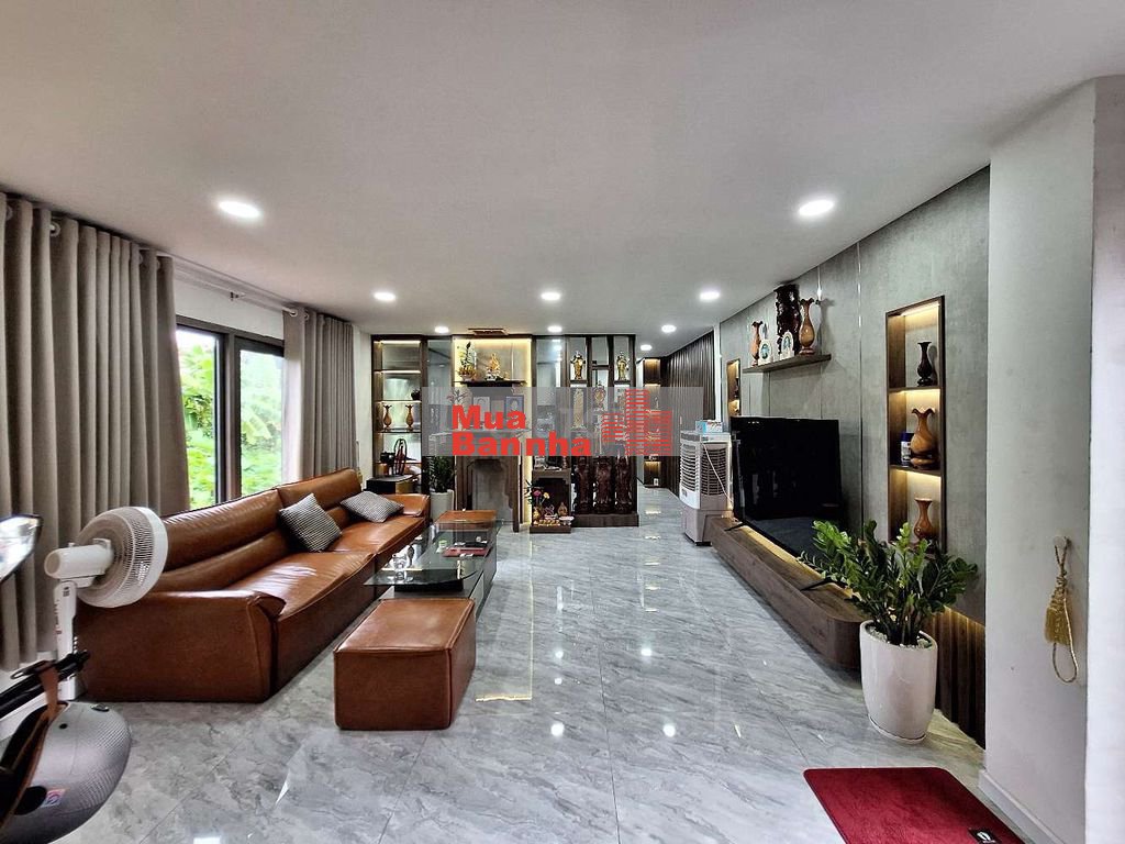 Nhà 3 phòng ngủ ngay trung tâm phường Thạnh Lộc