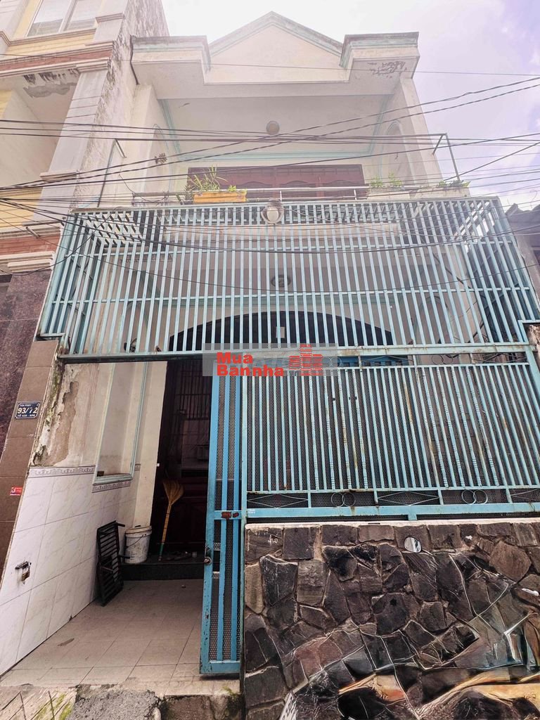 NHÀ LẦU NGAY VÒNG XOAY TÂN PHONG 100M TRUNG TÂM BIÊN HOÀ