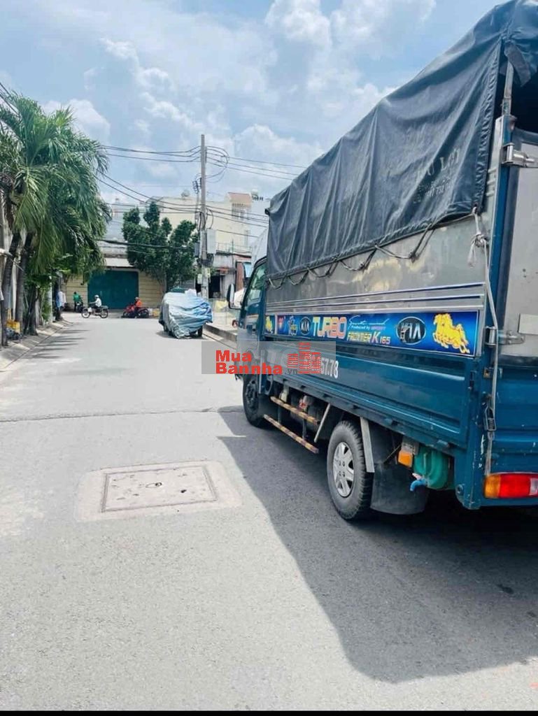 BÀN NHÀ GẦN CHỢ GÒ XOÀI, 4X16, 1 TRỆT 1 LÂU, SỔ HỒNG RIÊNG, GIÁ 4TỷX