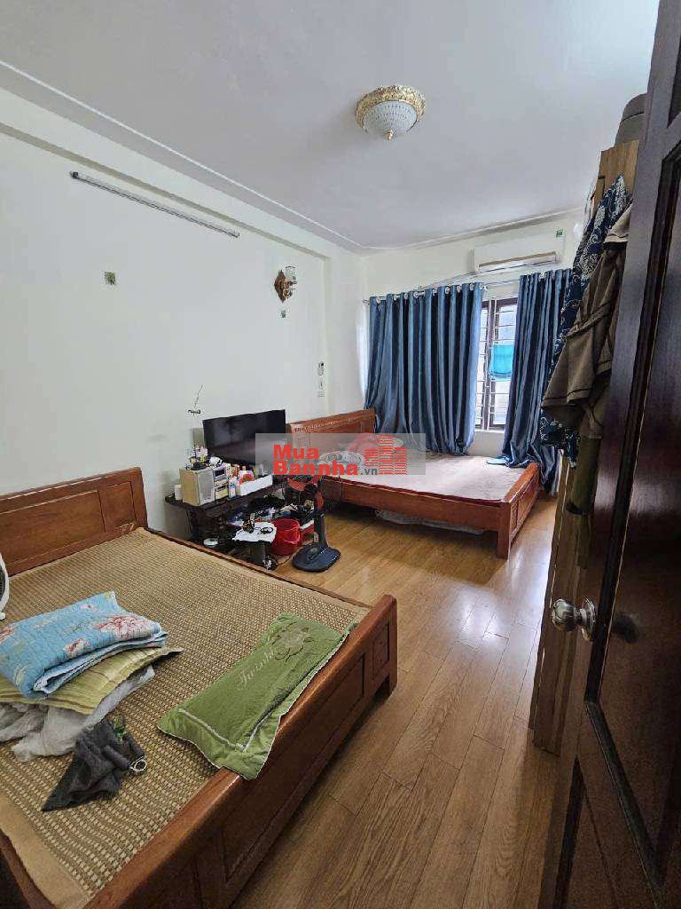 Cần bán gấp nhà kiến Hưng