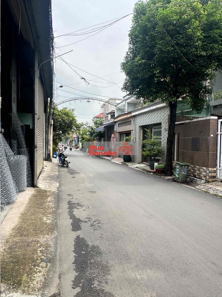 Bán căn nhà sát mặt tiền QL51, thích hợp làm nhà nghĩ