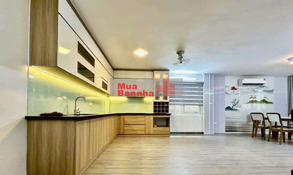 Bao phê! Phố Đội Cấn, 50m ra ô tô, ngõ thoáng, full nội thất, ở ngay.