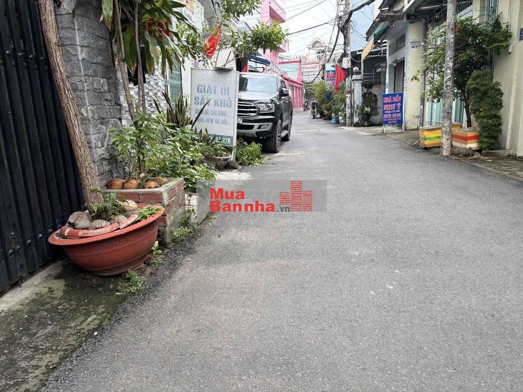 Ô tô đến nhà sát MT Nguyễn Văn Khối 40m2 đúc 2 lâu 2 mặt thoáng