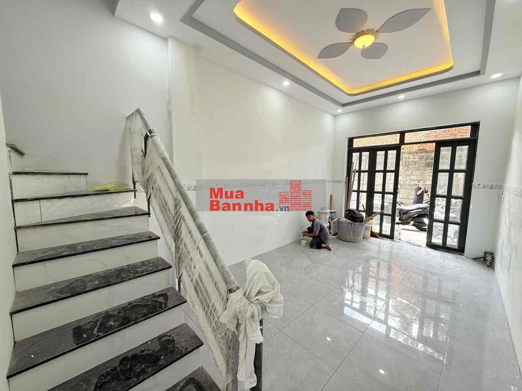 Gấp bán nhà Âu Cơ Tân Phú, 60m² hẻm xe hơi giá chỉ 4.55 tỷ