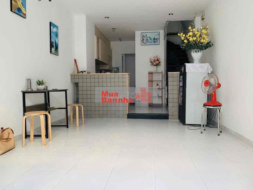 Nhà trung tâm ~37m2 ngay City Land 1 trệt 2 lầu - xây đẹp