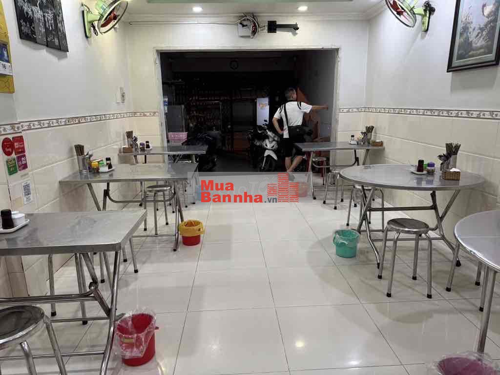 VỊ TRÍ ĐẸP, MT ĐƯỜNG BÙI VĂN BA VÀ PHÍA SAU NHÀ LÀ HXH TRÁNH. Ở VÀ KIN