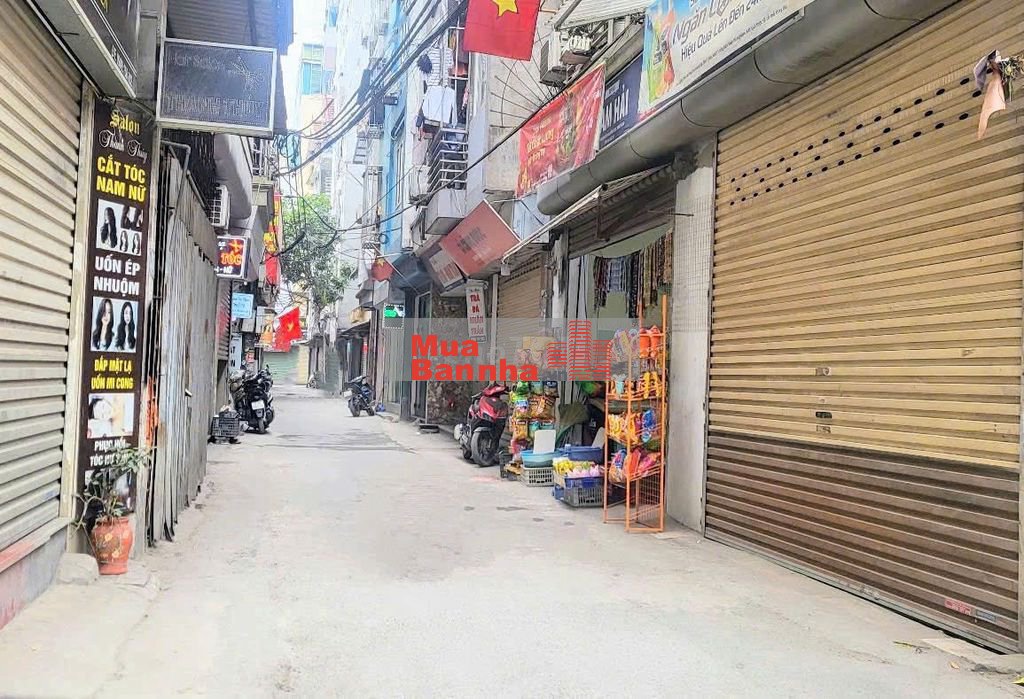 Bán nhà Đỗ Đức Dục, Mễ Trì Hạ. Mặt ngõ thông. Oto tránh, ra vào nhà.