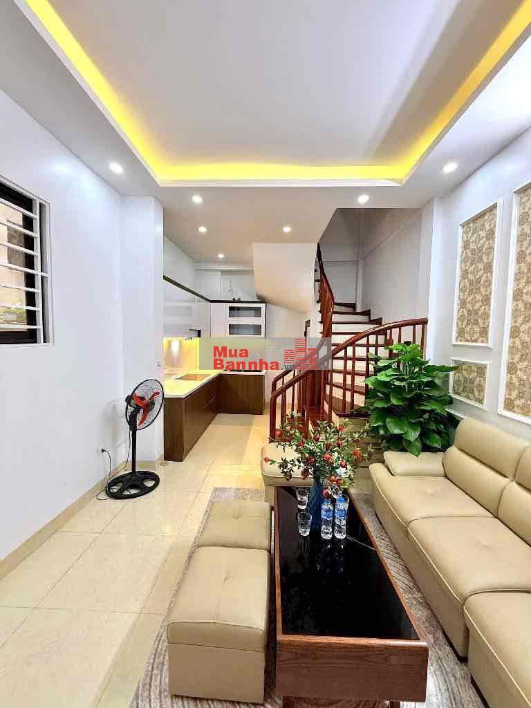 ĐỐNG ĐA -LÁNG THƯỢNG NHÀ DÂN XÂY 8,6 tỷ 31m2