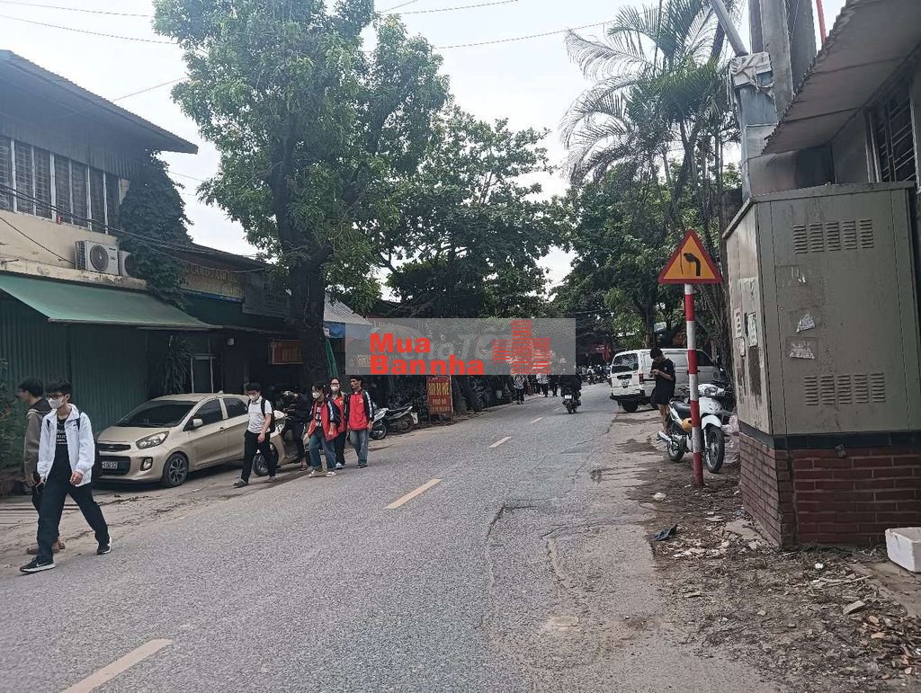 Bán gấp nhà 45m2-- bãi đỗ xe cạnh nhà-- oto tránh giá 6,4 tỉ