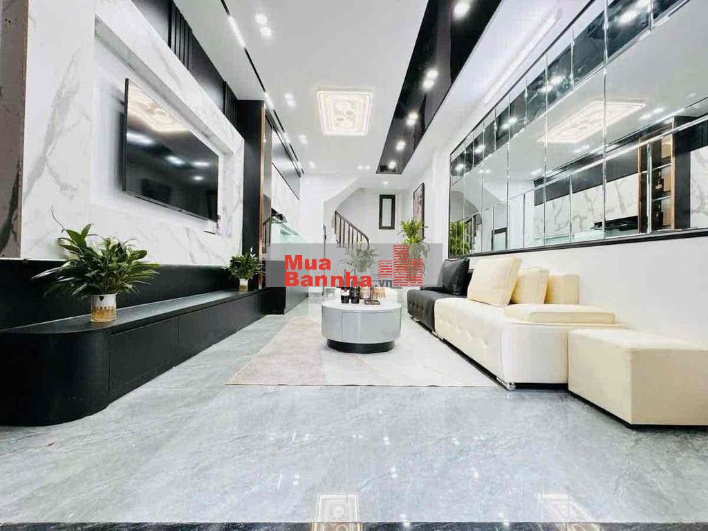 Bán nhà phố Khương Trung, Thanh Xuân, Nhà đẹp, Ngõ nông, Gần Ôtô, 35m2