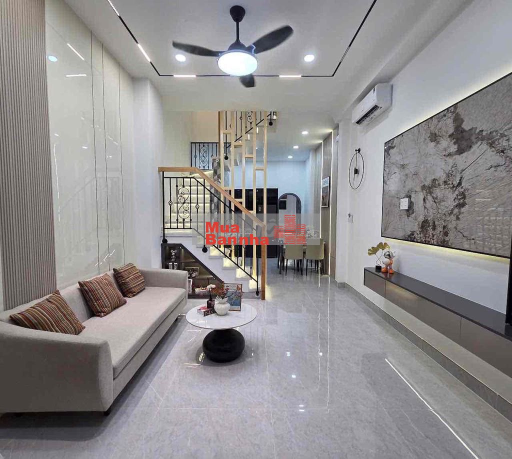 BÁN NHÀ NHỈNH 5 TỶ- HẺM XE HƠI - GẦN EMART GÒ VẤP