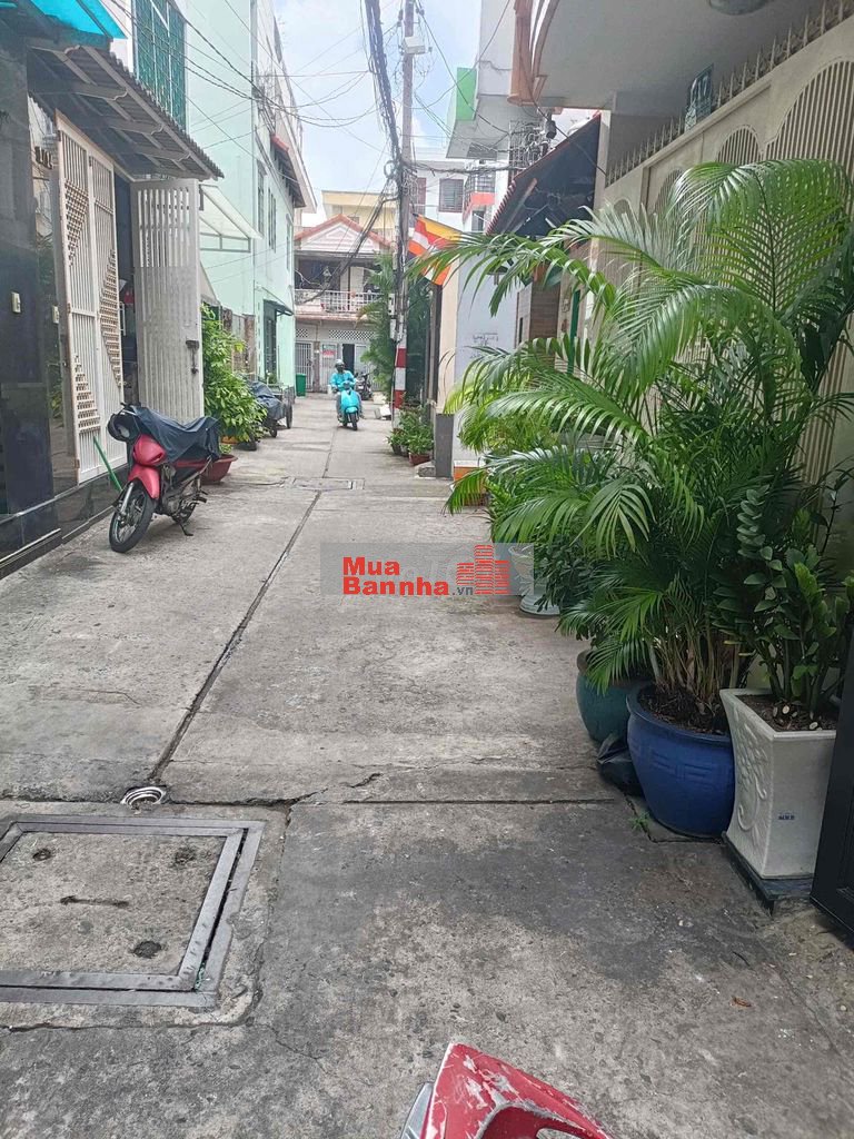 TÂN BÌNH -NGAY ÚT TỊCH HOÀNG VIỆT - HXH KIA - NHÀ 51M (3,5x15) NỞ HẬU