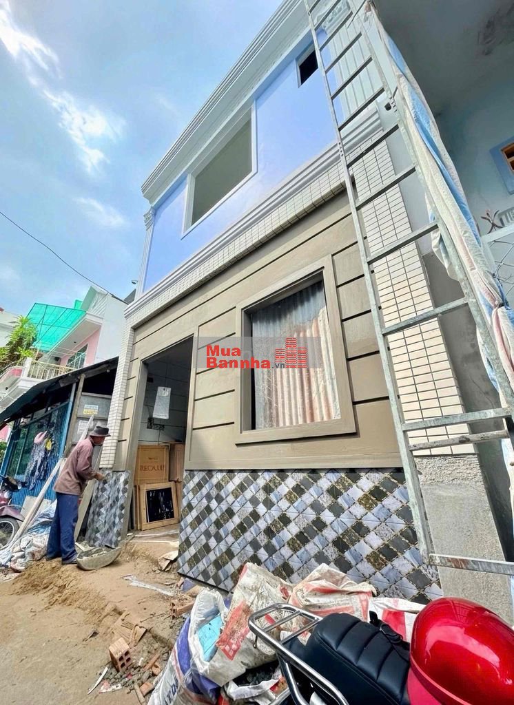 NHÀ LẦU MỚI XÂY VỊ TRÍ TRUNG TÂM QUẬN NINH KIỀU