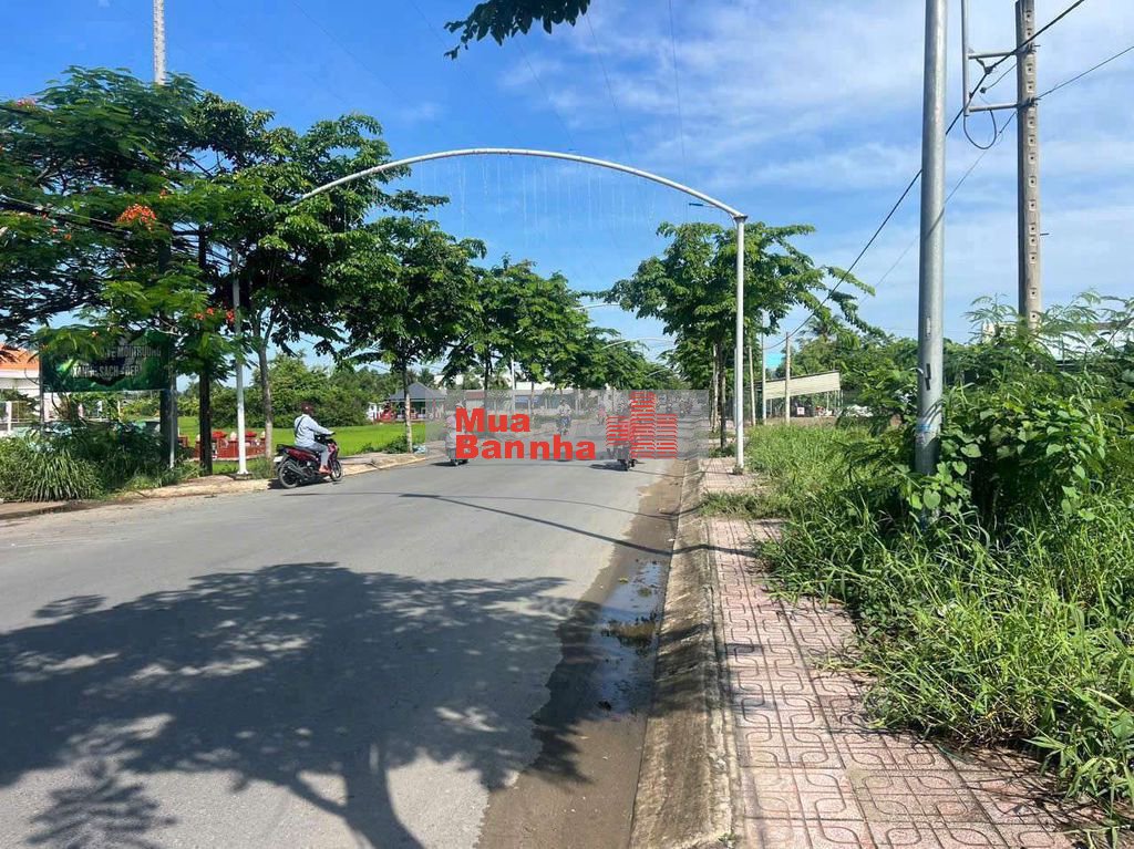 NHÀ MẶT TIỀN KINH DOANH 5X20 ĐƯỜNG BỜ KINH T14. TÂN QUÝ TÂY.BÌNHCHÁNH