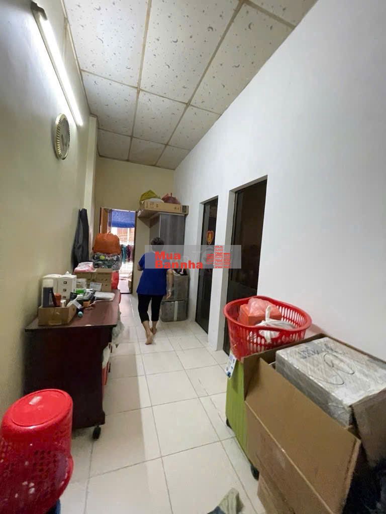 Bán nhà Tô Hiệu, Tân Phú – sát mặt tiền, gần Đầm Sen