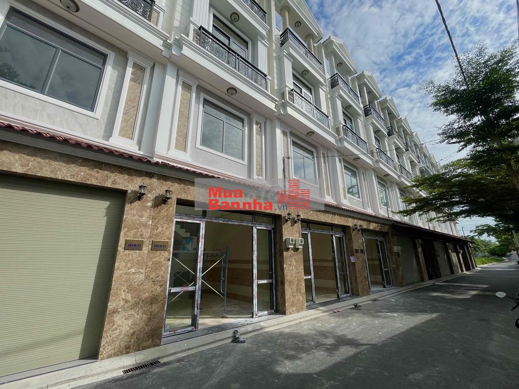 NHÀ MỚI DIỆN TÍCH ĐẸP KHU ĐỒNG BỘ VEN SÔNG - LIỀN KỀ VẠN PHÚC CITY