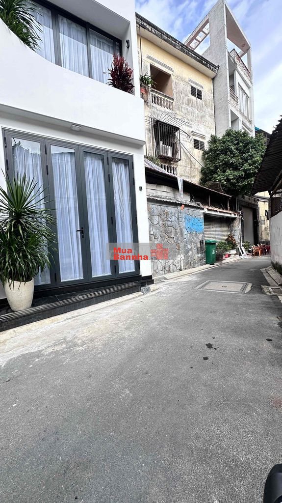 bán nhà hẻm 6m 10/18/2 đặng văn ngữ , 3 tầng giá 7ty2