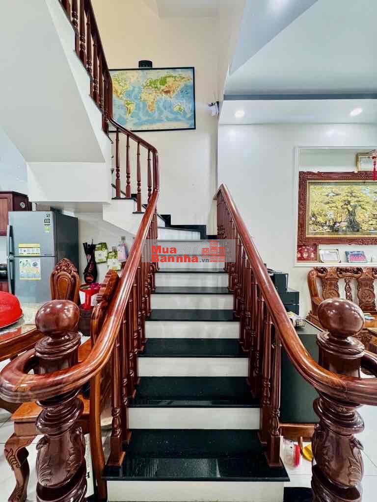 NHÀ 3 TẦNG GẦN GA METRO – SÁT TRƯỜNG CHINH – 70M² – Ô TÔ TỚI CỬA