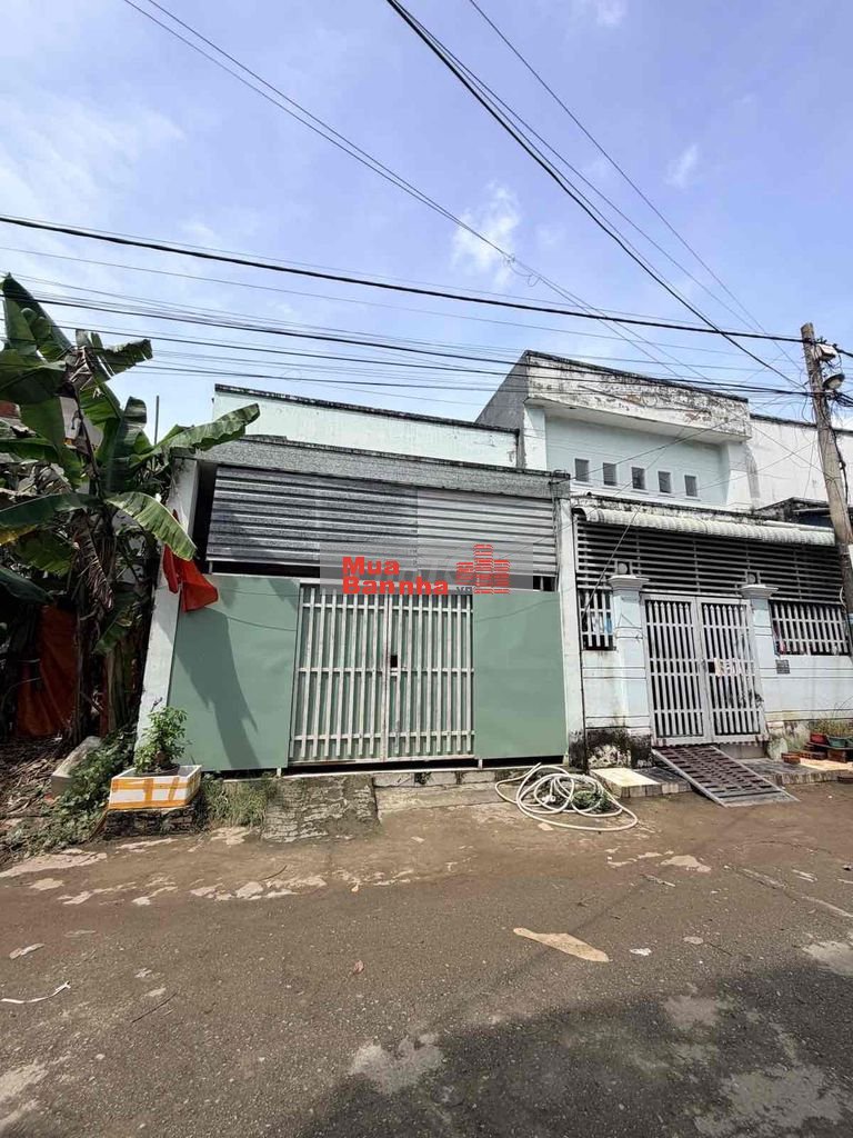 NHÀ CẤP 4 GẦN CHỢ LONG PHƯỚC – GIÁ RẺ CHỈ 3,35 TỶ