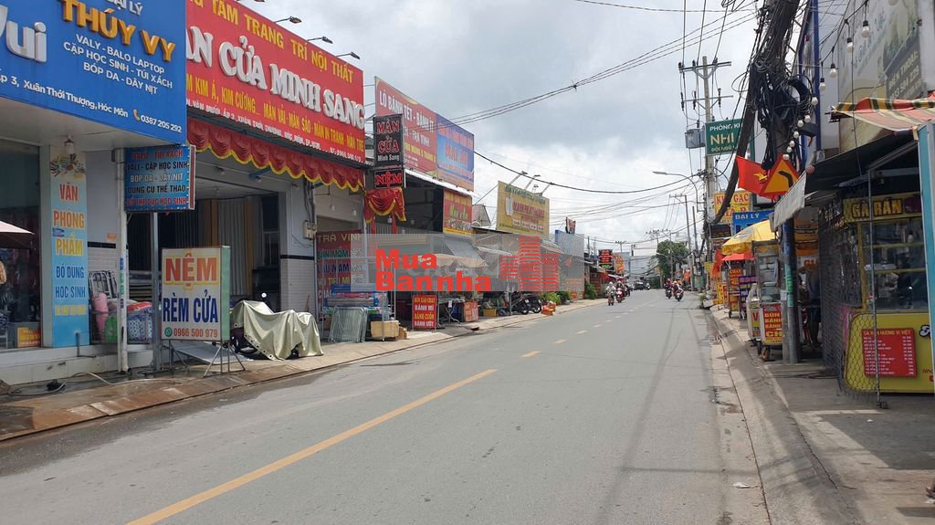 Bán gấp nhà mặt tiền Trần Văn Mười 6m*23m, 01 lầu, gần chợ Đại Hải HM