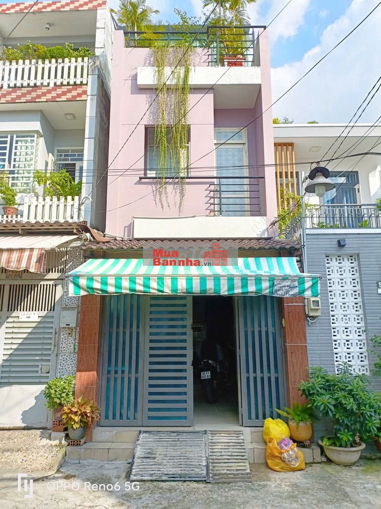 Nhà quang trung 1 sẹc tặng thêm đất