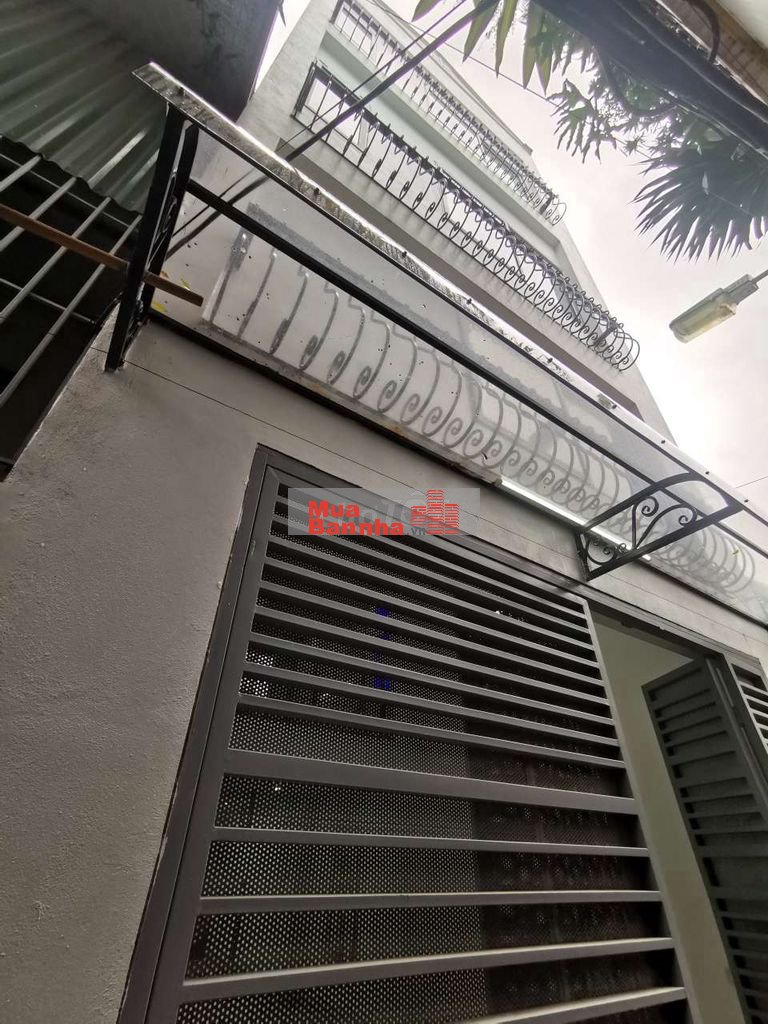 Bán nhà Lĩnh Nam 54m2 giá hơn 9 tỷ