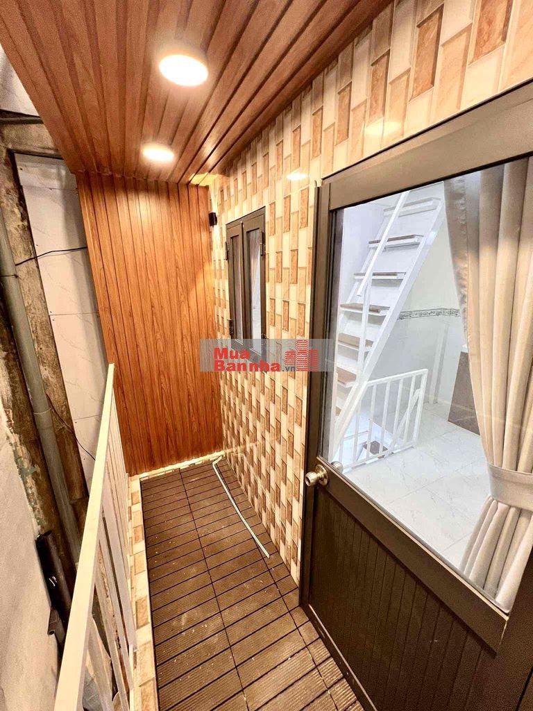 HƠN 1 TỶ CÓ SỔ HỘ KHẨU TP HCM 3 TẦNG SIÊU ĐẸP GẦN ĐẠI LỘ ĐÔNG TÂY HXH