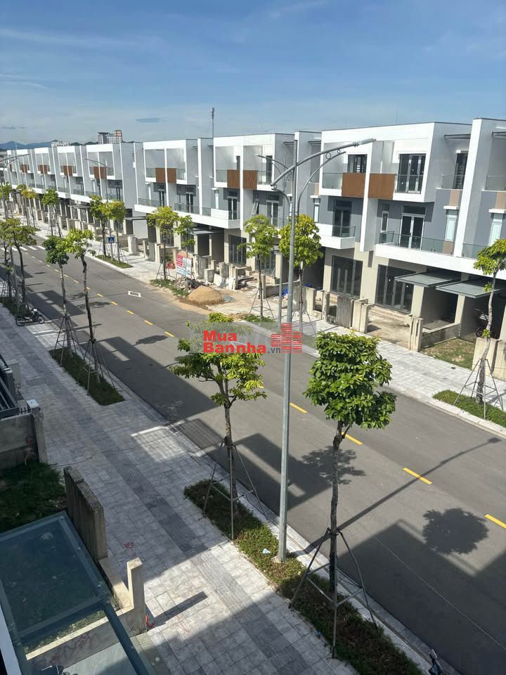 NHÀ PHỐ 3 TẦNG HOÀNG QUỐC VIỆT - BGI TOPAZ - CHIẾT KHẤU 7%