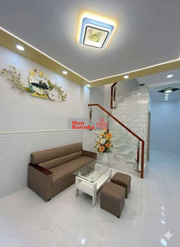 CẦN BÁN GẤP NHÀ ĐẸP GẦN CHỢ BÌNH LONG